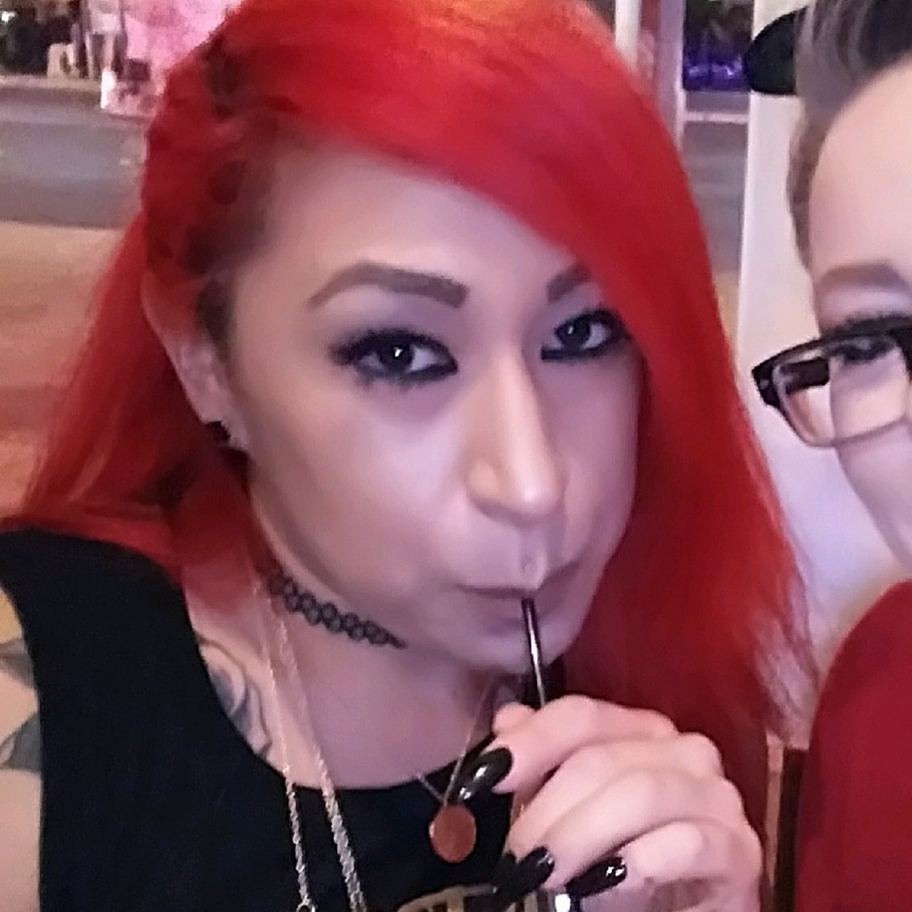 Meet your Posher, Maria